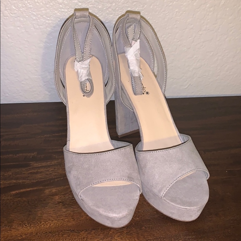 Thick heel